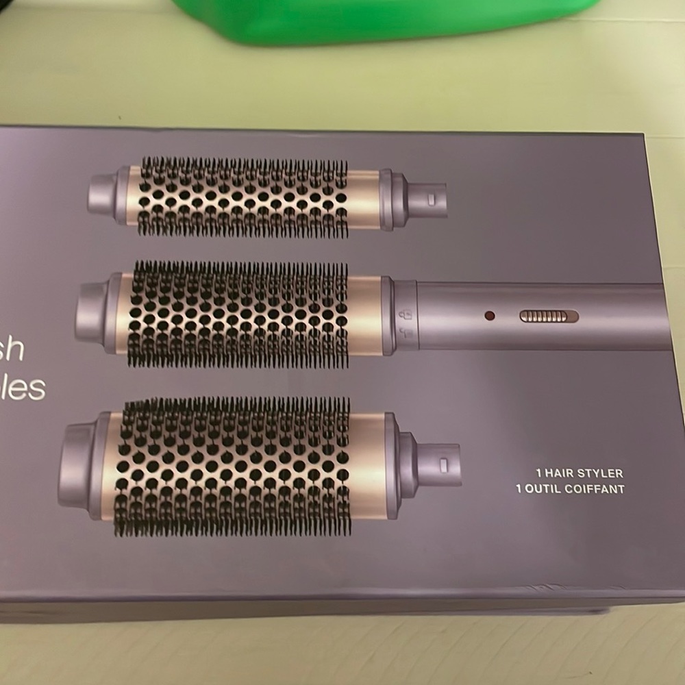 Monat thermal blowout brush